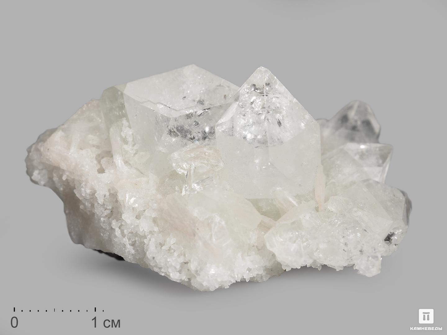 Апофиллит, сросток кристаллов 5-5,5 см