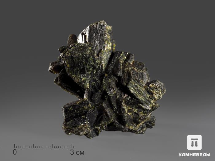 Эпидот, сросток кристаллов 6,8х6,3х5 см, 10-193/11, фото 1