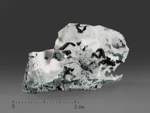 Нептунит. Нептунит, кристаллы на породе 8,7х5,6х2,5 см