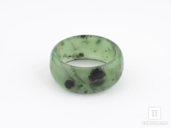 Кольцо из зелёного нефрита, ширина 9-10 мм, 44-19/16, фото 1