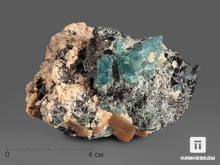 Апатит синий, кристаллы на микроклине 8х6,3х4,5 см