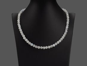 Бусы из лунного камня