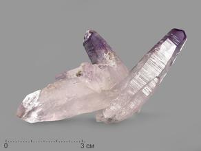 Аметист, сросток кристаллов 7,3х3,8х3,5 см