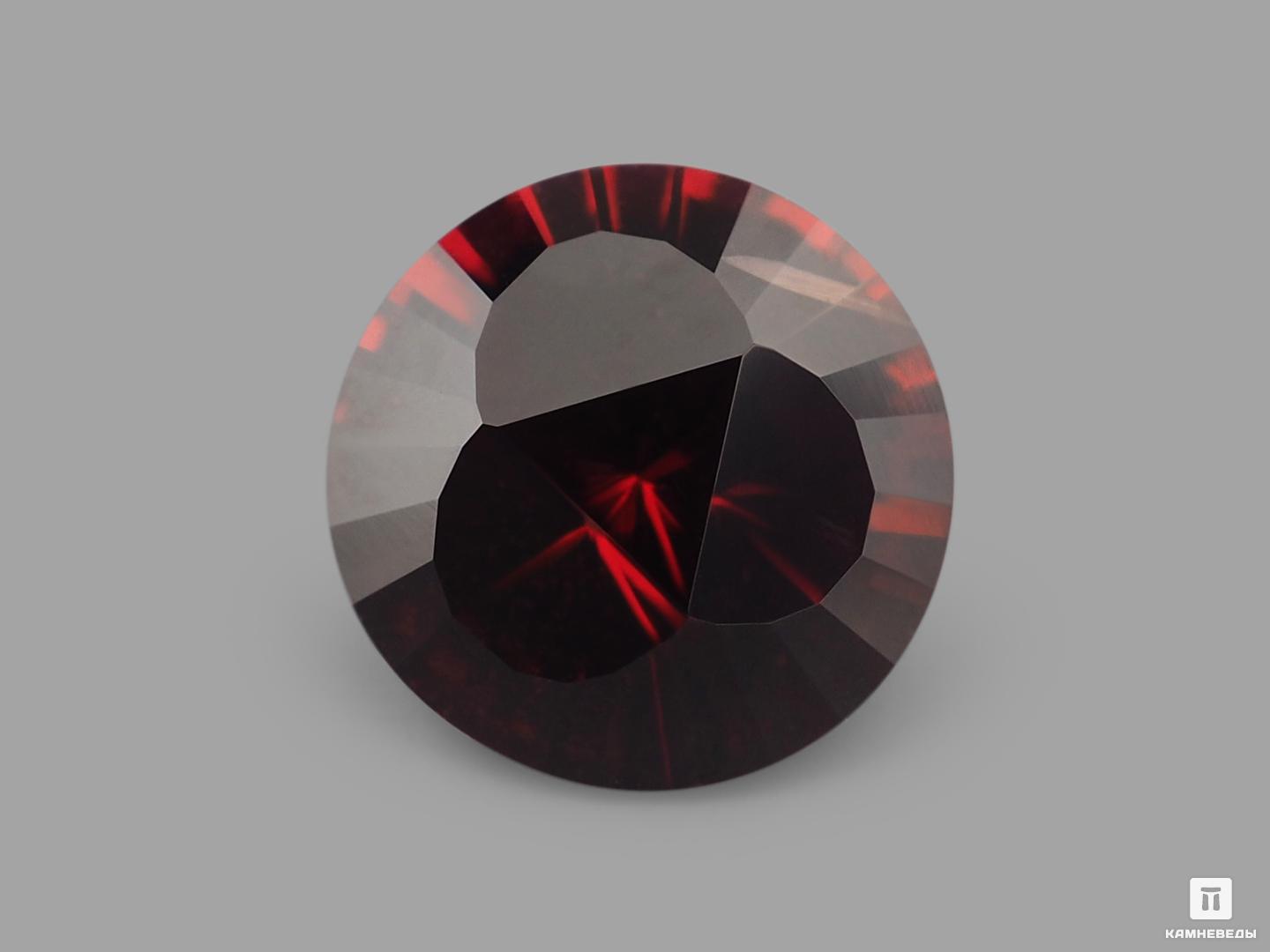 Гранат (альмандин), огранка 7х4 мм (1,5 ct)