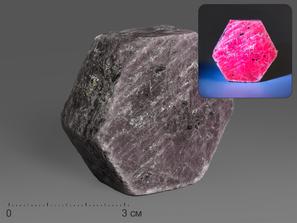 Корунд, красный кристалл 4,5-5 см