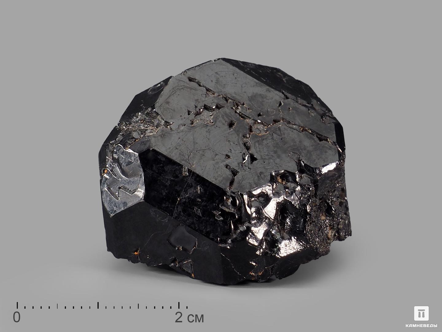Шпинель чёрная, кристалл 3,6х2,9х2,3 см чёрная сибирь