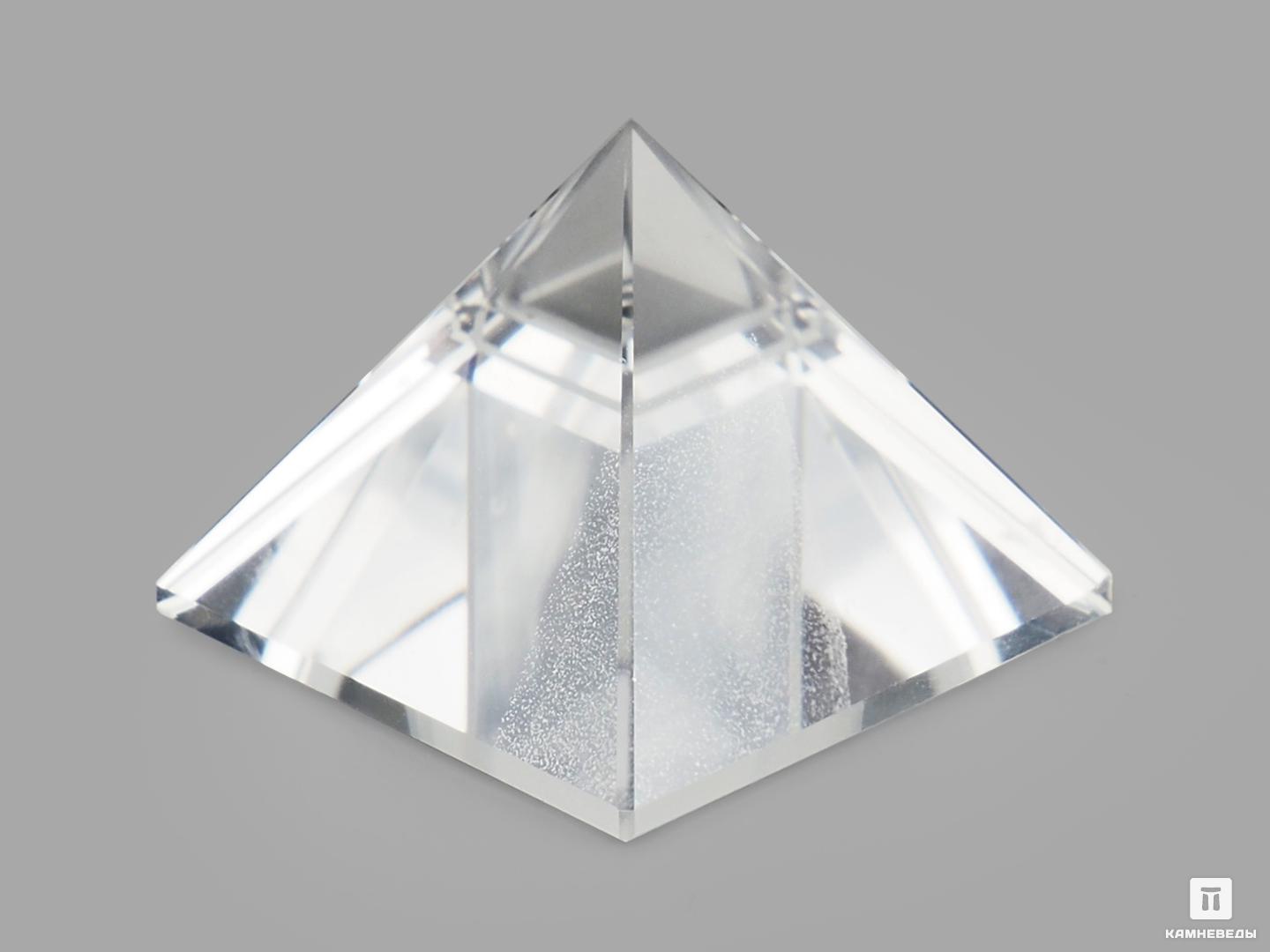 

Пирамида из горного хрусталя (кварца), 18