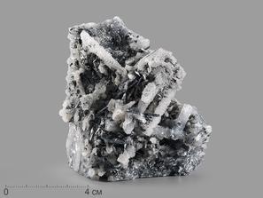 Антимонит, Стибнит. Антимонит (стибнит), 8х7,8х5,5 см