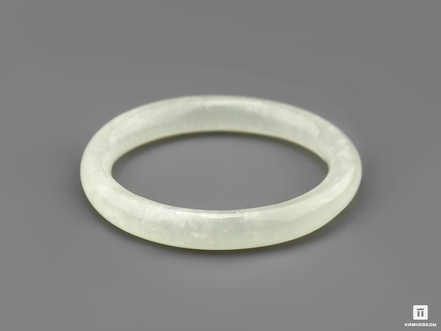 Кольцо из нефрита светлого, ширина 3-4 мм кольцо из нефрита светлого 5 6 мм