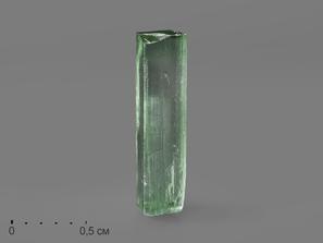 Турмалин, Верделит (зелёный турмалин). Турмалин (верделит), кристалл 1,3х0,3х0,3 см