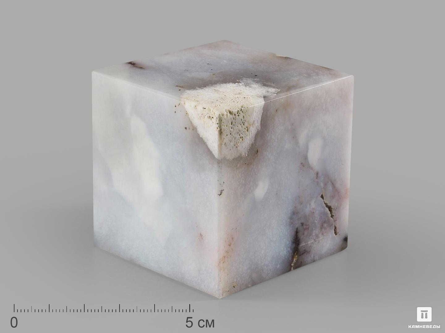 Куб из халцедона, 5,7х5,7 см