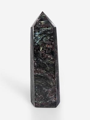 Нууммит в форме кристалла 15,8х5,3х4 см