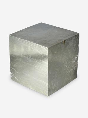 Пирит, кубический кристалл 2,9х2,9 см