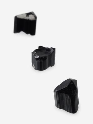 Шерл (чёрный турмалин), кристалл 0,5-1 см (0,5-1 г)