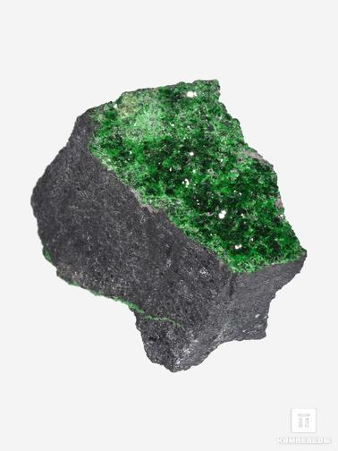 Уваровит, Гранат. Уваровит (зелёный гранат), 6,2х3,5х1,6 см