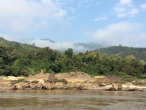 Река Меконг в провинции Луангпхабанг (Louangphrabang)