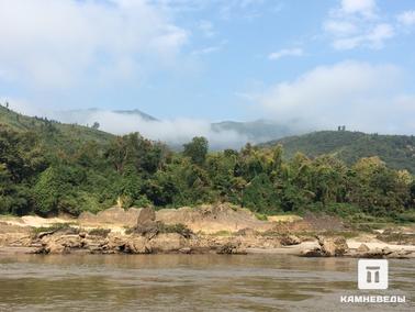 Река Меконг в провинции Луангпхабанг (Louangphrabang)